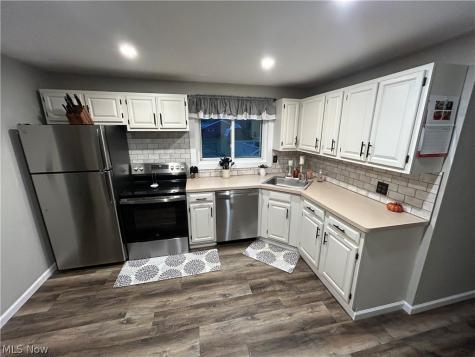 8772 Lake Shore Boulevard Mentor OH 44060
