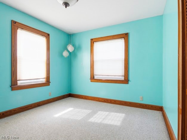 204 Como Street Struthers OH 44471