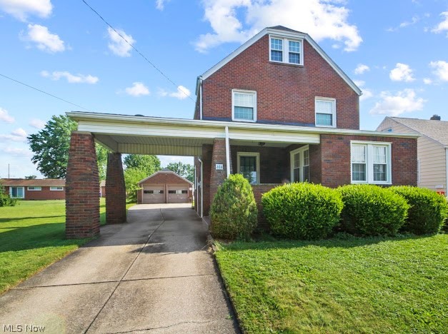 204 Como Street Struthers OH 44471