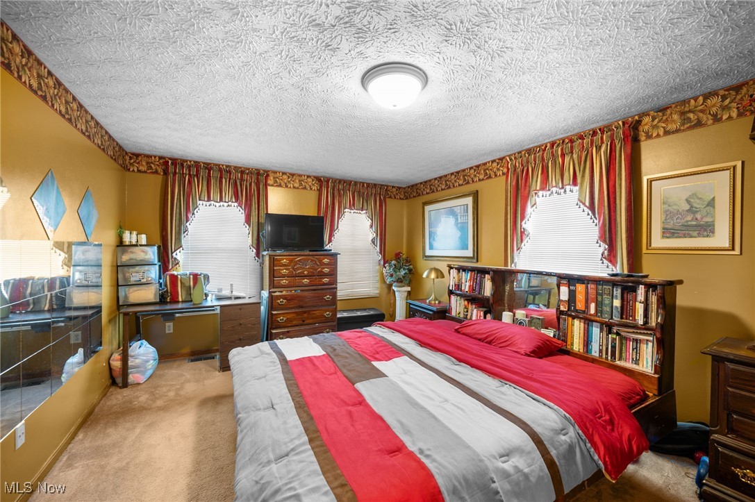 580 Colchester Court Akron OH 44319