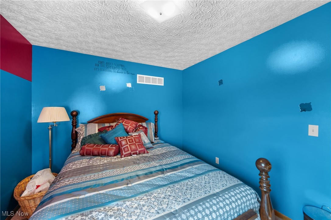 580 Colchester Court Akron OH 44319