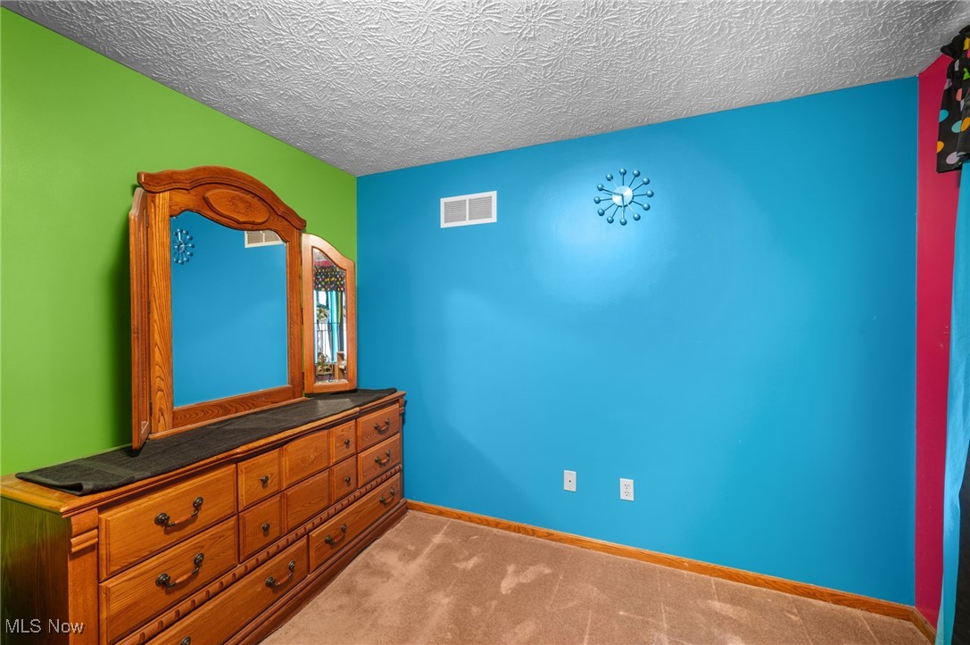 580 Colchester Court Akron OH 44319