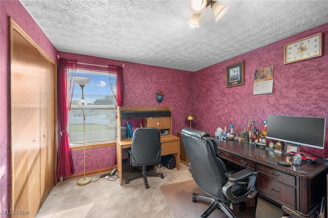 580 Colchester Court Akron OH 44319