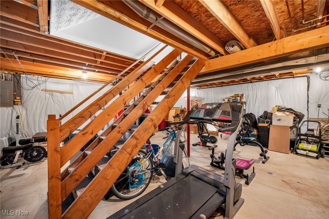 580 Colchester Court Akron OH 44319