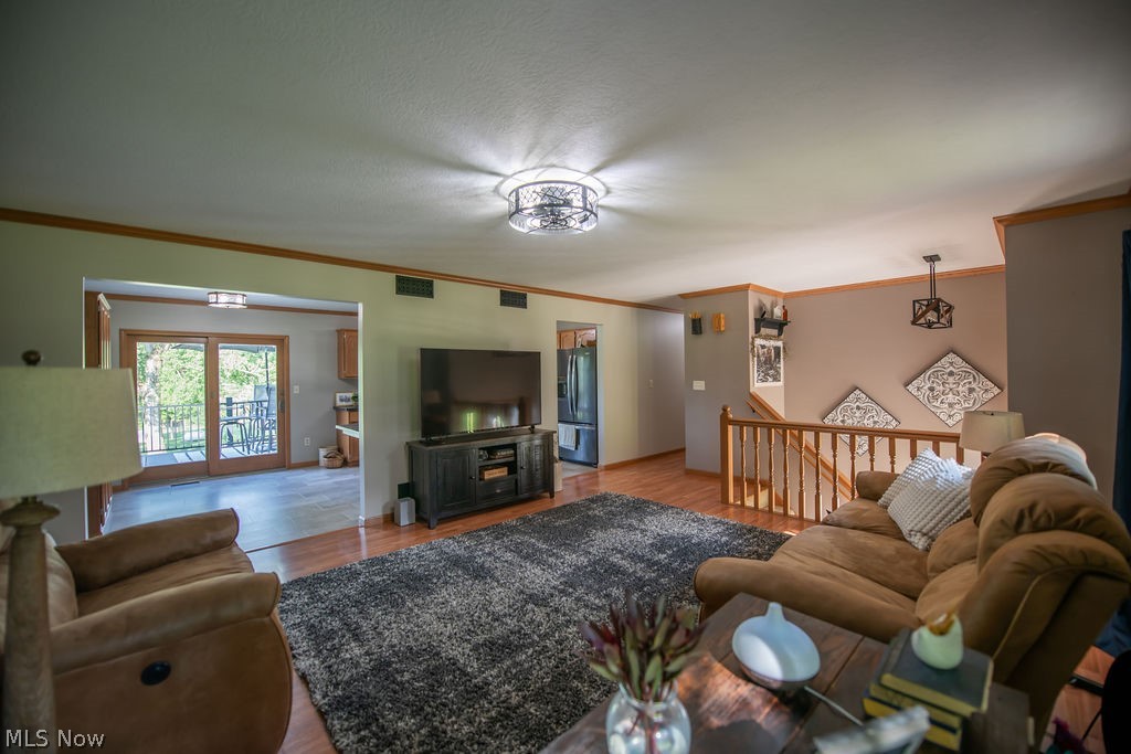 8334 Bailey Road NE Mineral City OH 44656