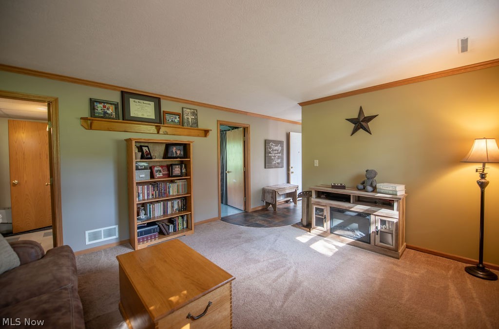 8334 Bailey Road NE Mineral City OH 44656