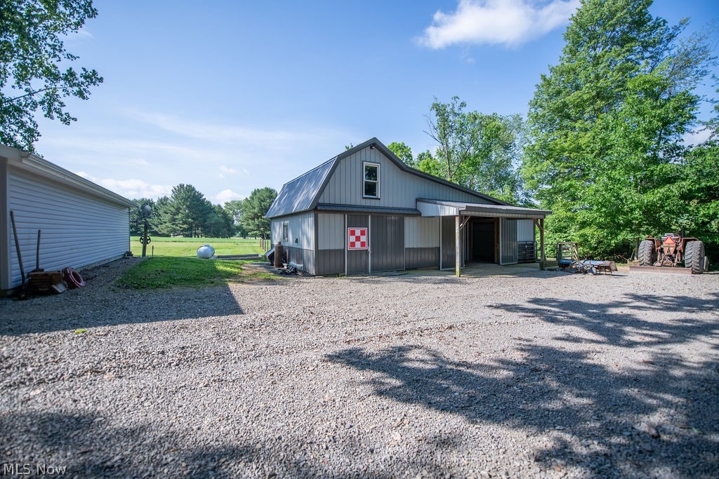 8334 Bailey Road NE Mineral City OH 44656