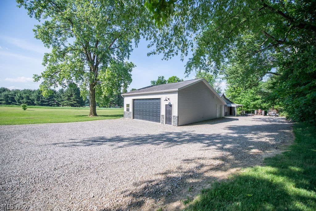 8334 Bailey Road NE Mineral City OH 44656