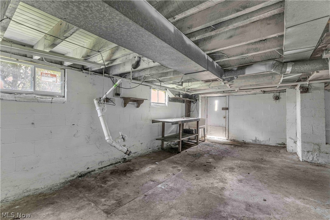 41286 State Route 39 Wellsville OH 43968