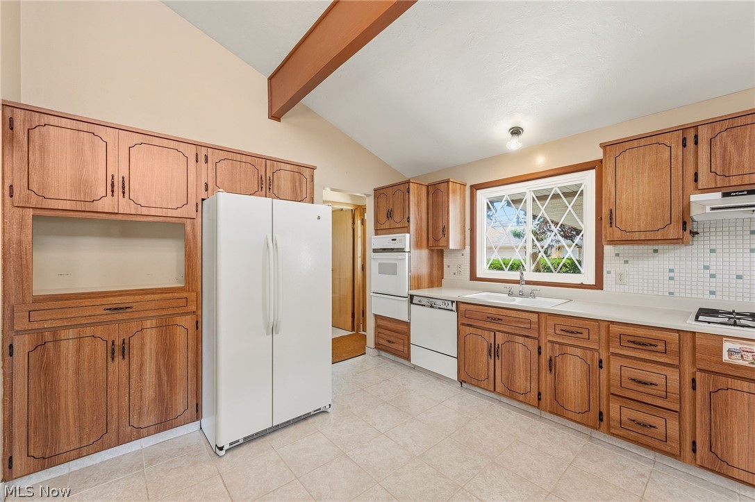 1226 Golden Gate Boulevard Mayfield Heights OH 44124
