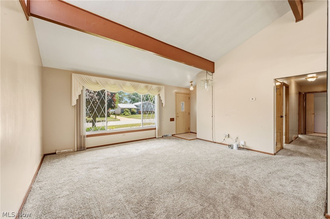 1226 Golden Gate Boulevard Mayfield Heights OH 44124