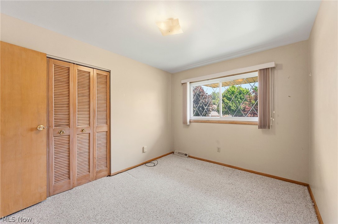 1226 Golden Gate Boulevard Mayfield Heights OH 44124