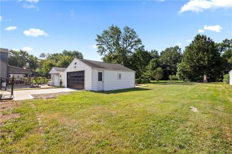 46175 Middle Ridge Road Amherst OH 44001