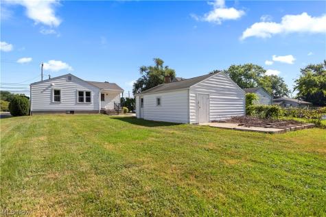 46175 Middle Ridge Road Amherst OH 44001