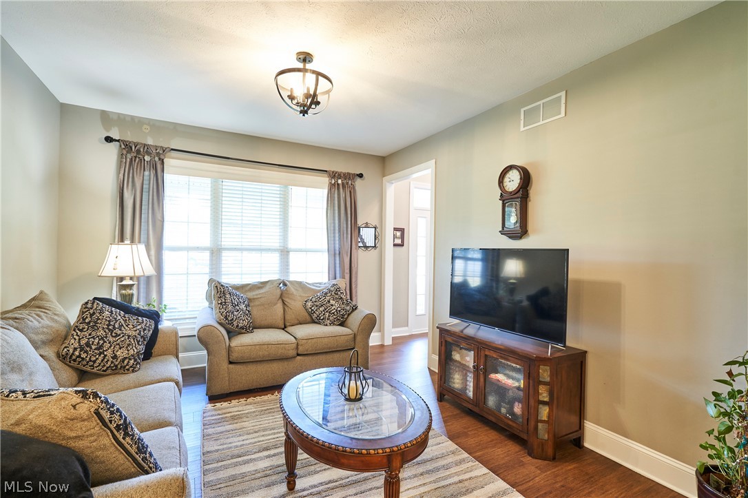 222 Emerald Avenue Streetsboro OH 44241
