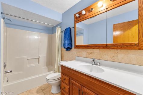 8935 Oberlin Road Elyria OH 44035