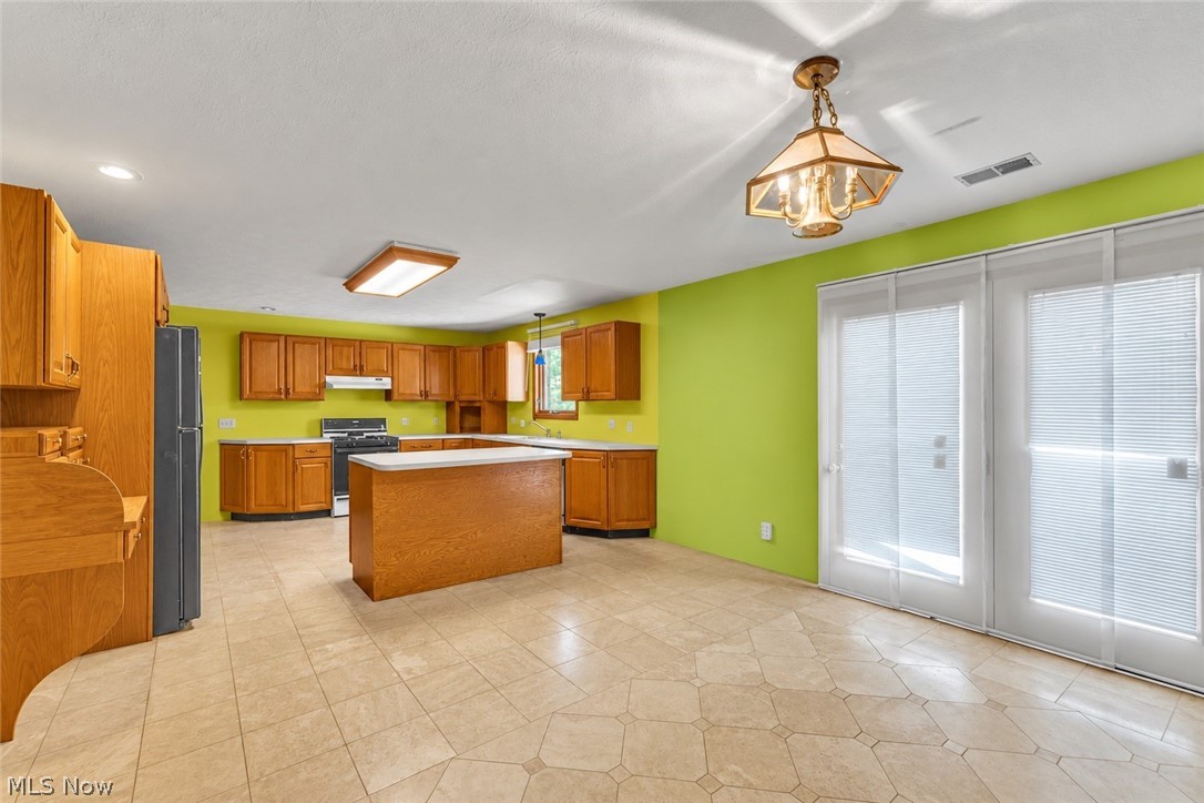 8935 Oberlin Road Elyria OH 44035