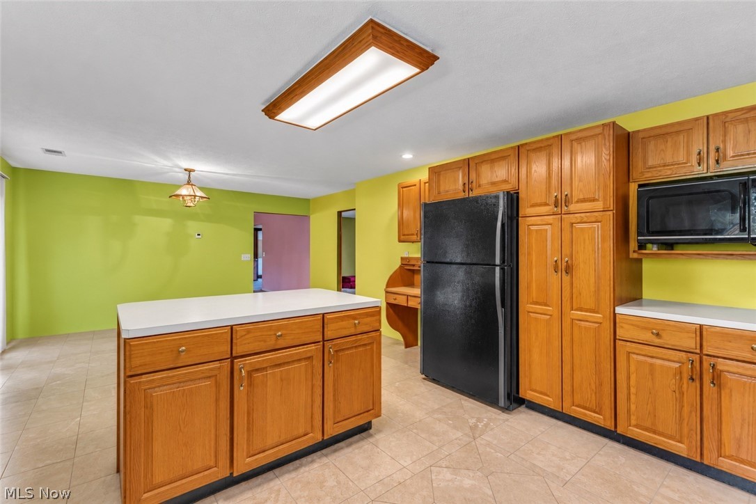 8935 Oberlin Road Elyria OH 44035