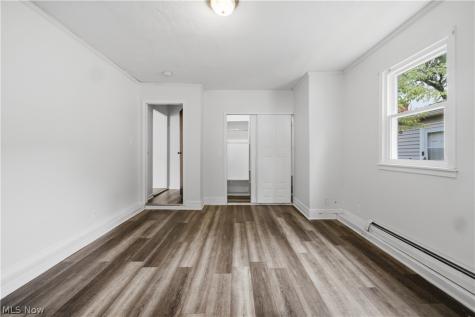 6534 Aylesworth Drive Parma Heights OH 44130
