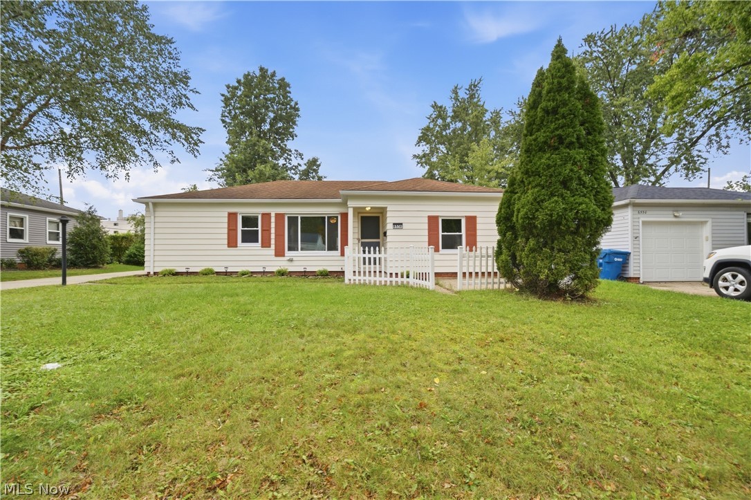 6534 Aylesworth Drive Parma Heights OH 44130