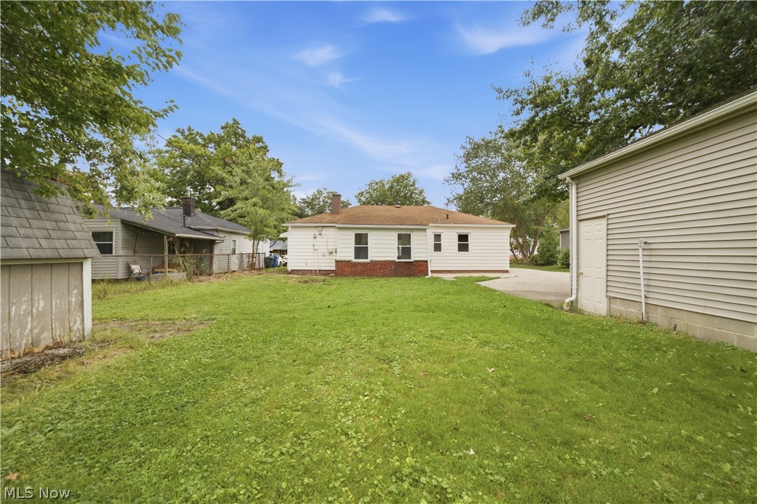 6534 Aylesworth Drive Parma Heights OH 44130