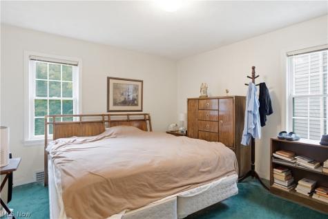 13577 Cedar Road University Heights OH 44118