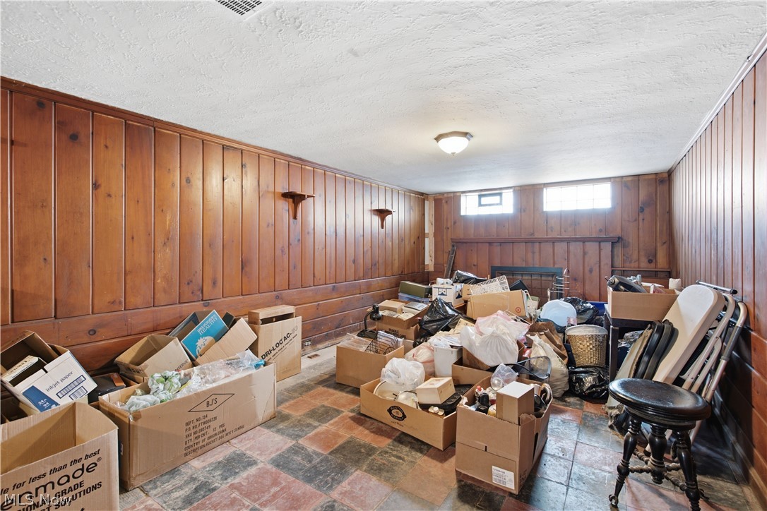 13577 Cedar Road University Heights OH 44118