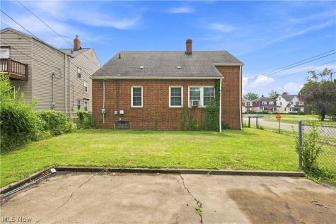 13577 Cedar Road University Heights OH 44118