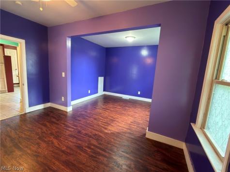 193 Fremont Avenue Akron OH 44312