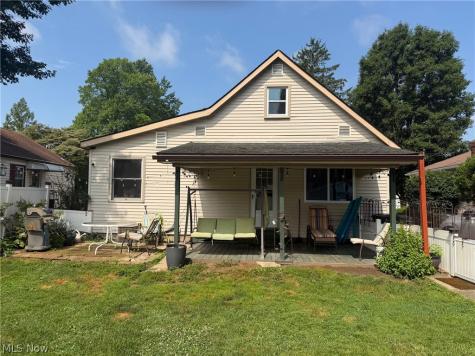 193 Fremont Avenue Akron OH 44312