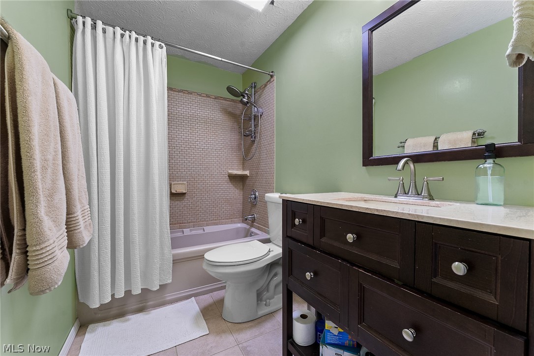 113 Bentwillow Niles OH 44446
