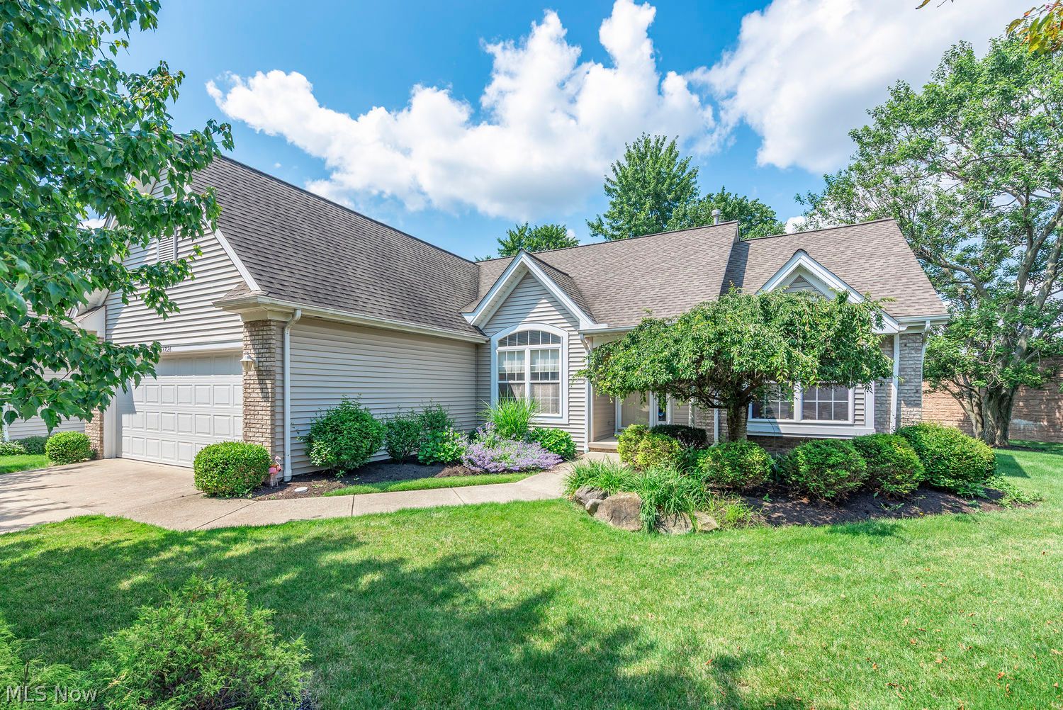 16826 Newport Lane Middleburg Heights OH 44130