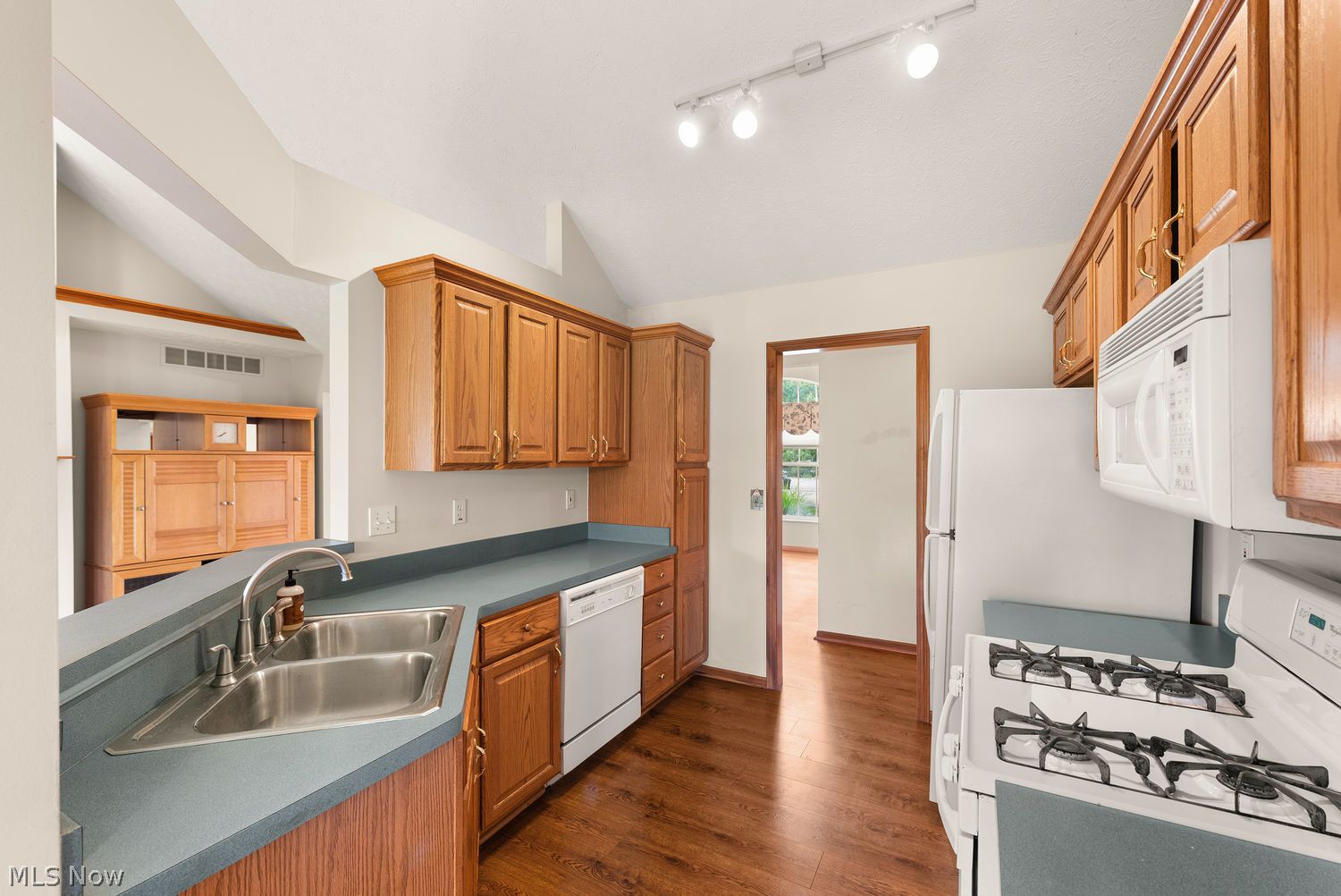 16826 Newport Lane Middleburg Heights OH 44130