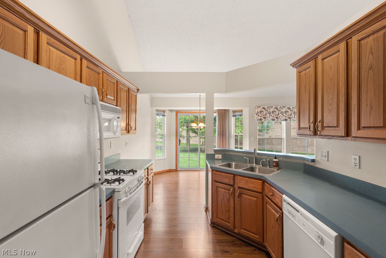 16826 Newport Lane Middleburg Heights OH 44130