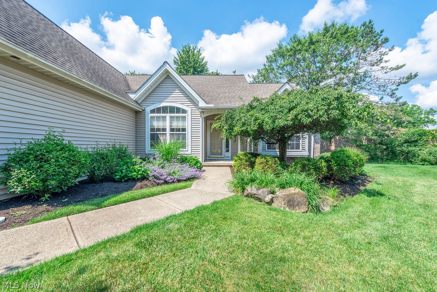 16826 Newport Lane Middleburg Heights OH 44130