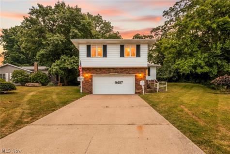 9497 Idlewood Drive Brooklyn OH 44144