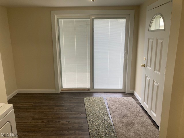 310 N Mecca Street Cortland OH 44410