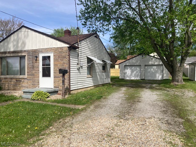 310 N Mecca Street Cortland OH 44410