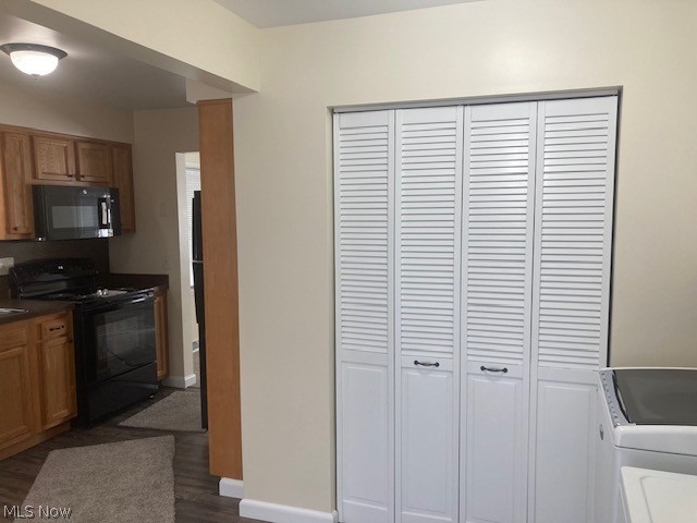 310 N Mecca Street Cortland OH 44410