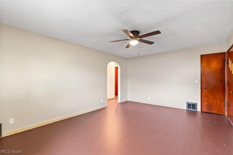 4630 Cleveland Avenue S Canton OH 44707