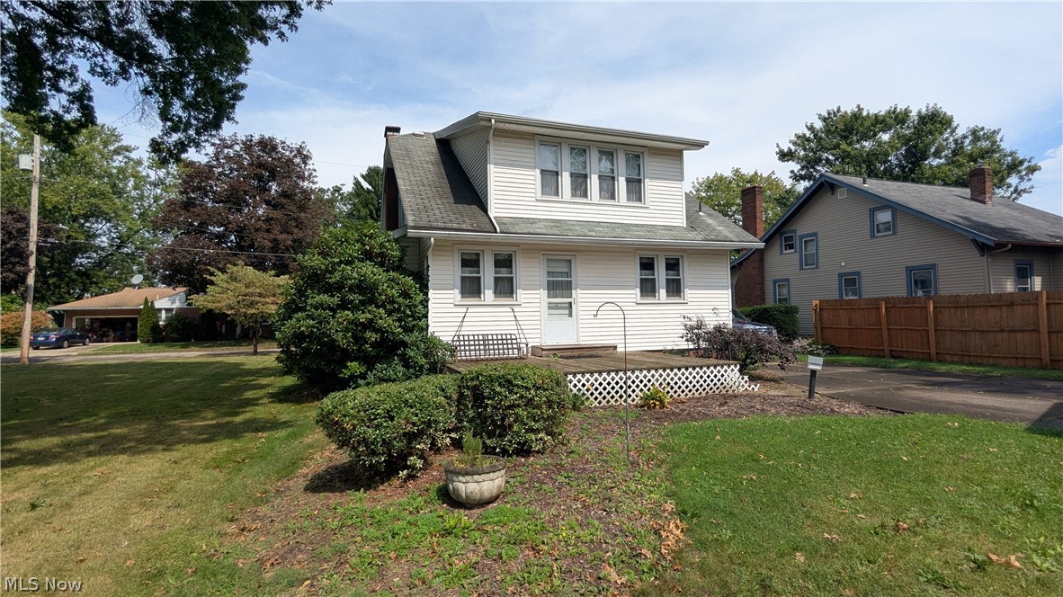 1611 Byron Avenue SW Massillon OH 44647