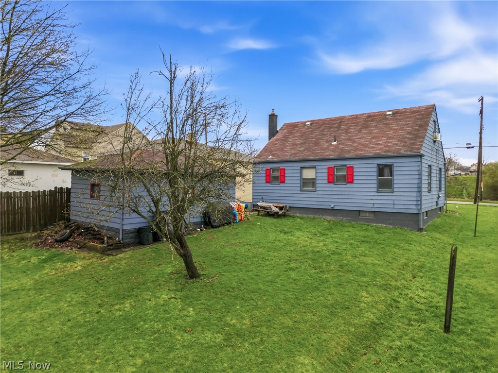 211 N Belle Vista Avenue Youngstown OH 44509