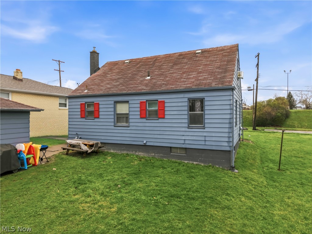 211 N Belle Vista Avenue Youngstown OH 44509