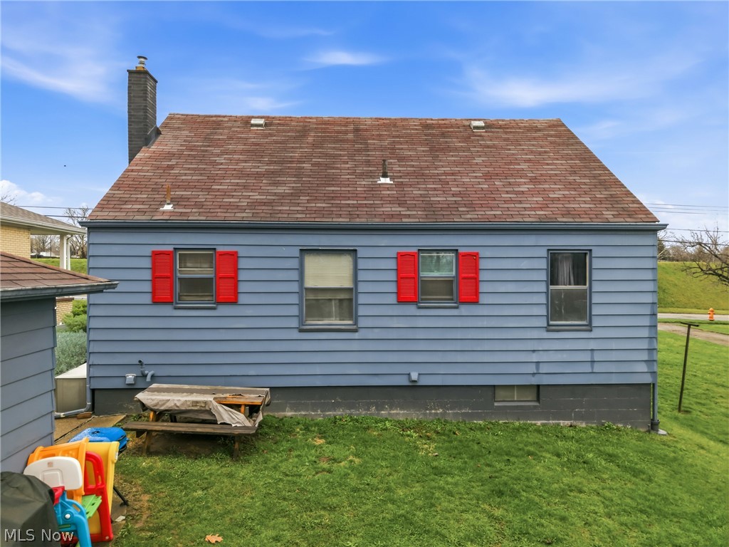 211 N Belle Vista Avenue Youngstown OH 44509