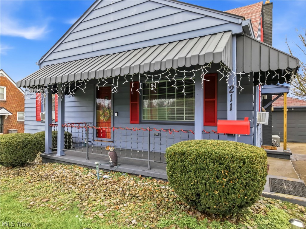 211 N Belle Vista Avenue Youngstown OH 44509