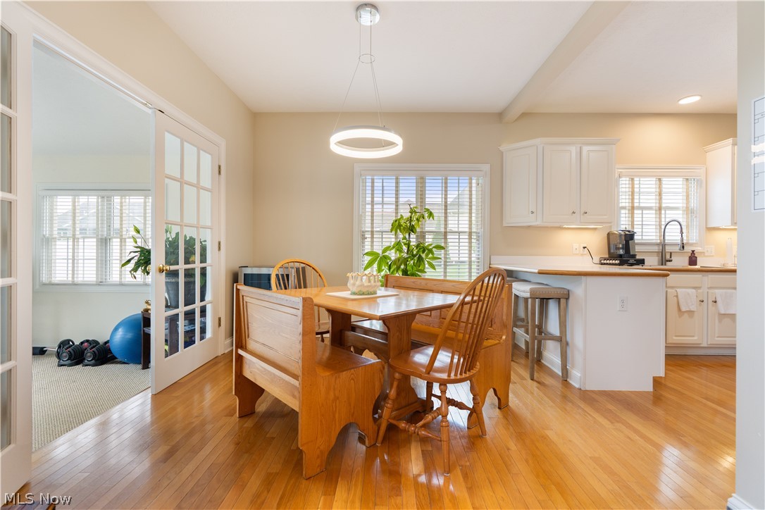 30 Pine Villa Trail Aurora OH 44202