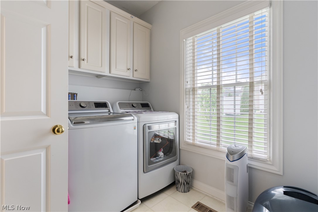30 Pine Villa Trail Aurora OH 44202