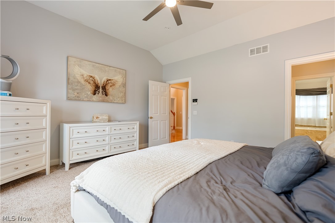 30 Pine Villa Trail Aurora OH 44202