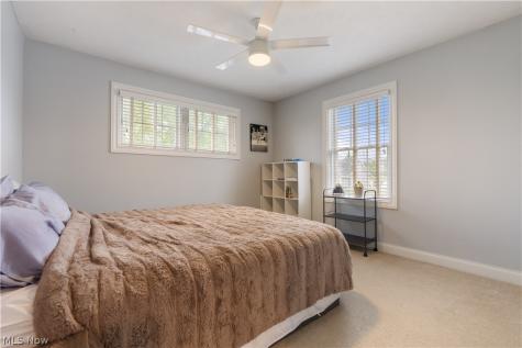 30 Pine Villa Trail Aurora OH 44202