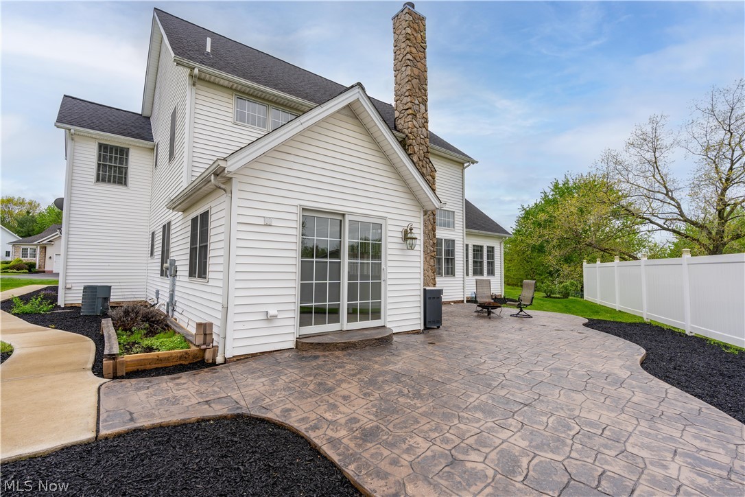 30 Pine Villa Trail Aurora OH 44202